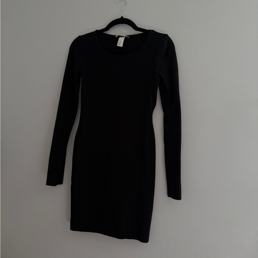 H&M Classic Black Long-Sleeve Bodycon Dress